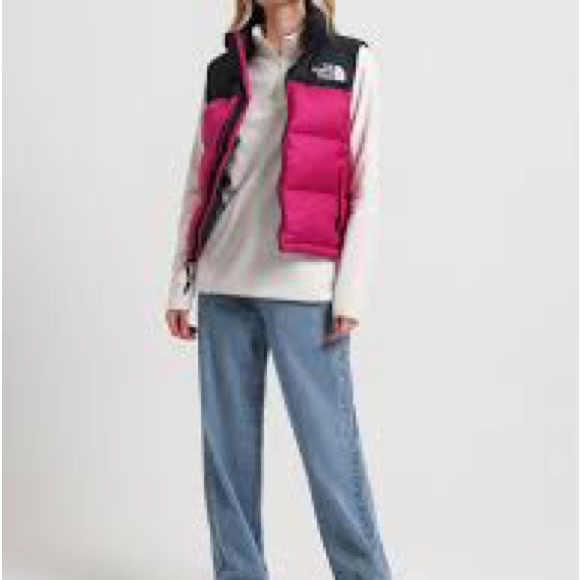 💗 The North Face 1996 Nuptse 700 Black and Pink Puffer Vest - Picture 3 of 16
